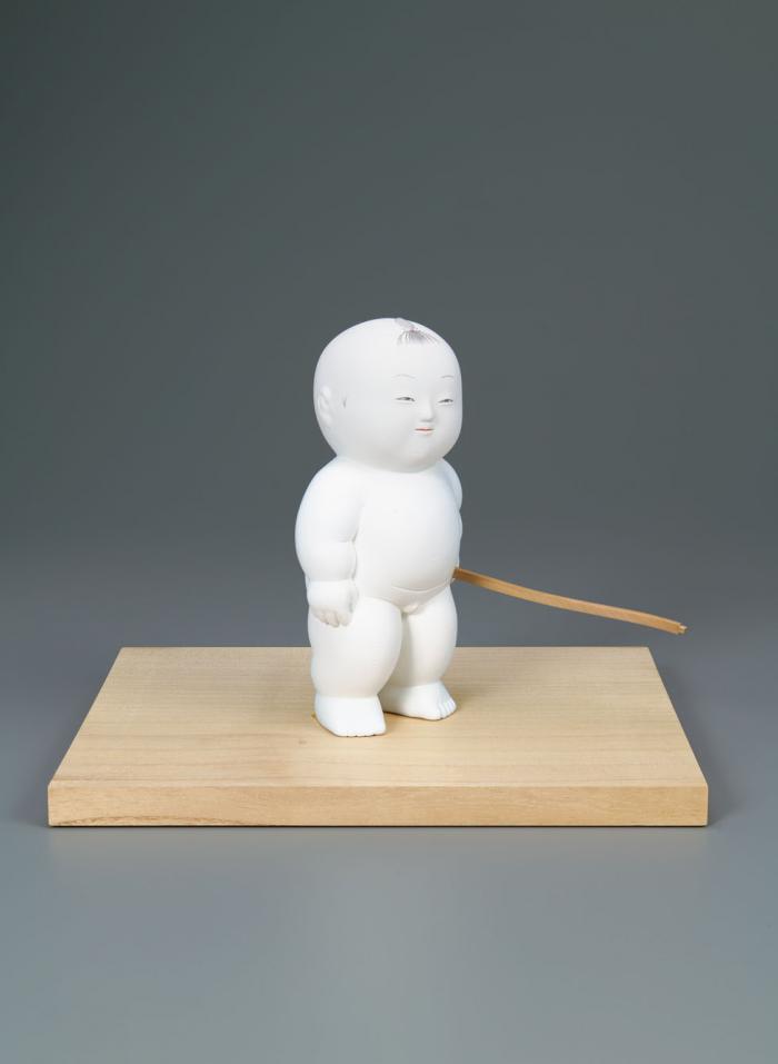 木彫胡粉「志」