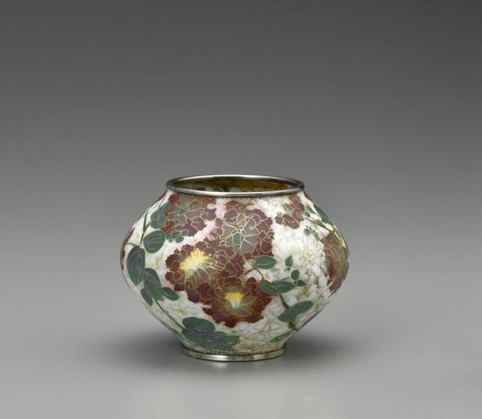 省胎七宝飾り壺「サルスベリ」