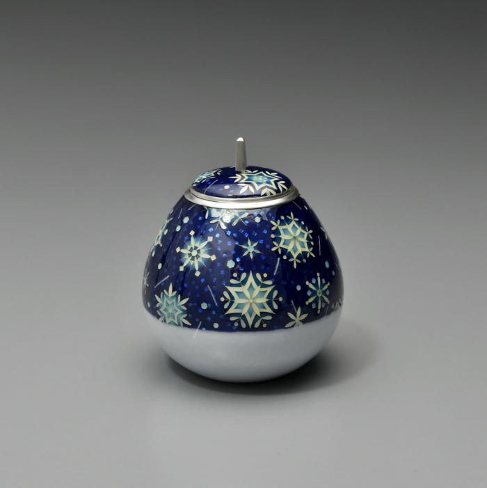 七宝蓋物「雪映」