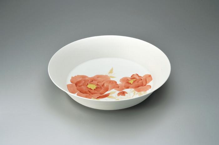 赤絵金彩牡丹文鉢