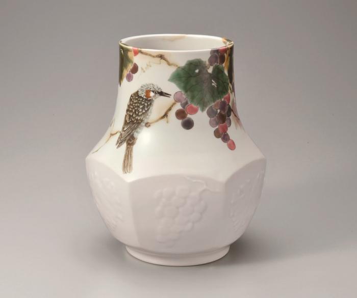釉彩色絵葡萄に鵯文花瓶