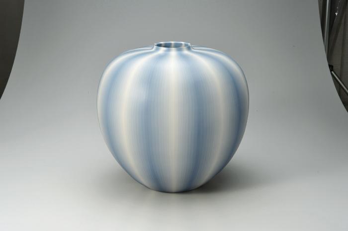 椋灰釉練上線文大壺