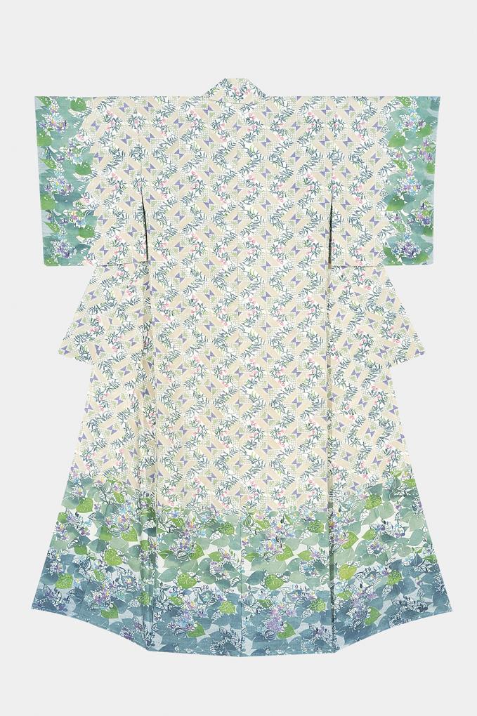 型絵染着物「裏庭の春」