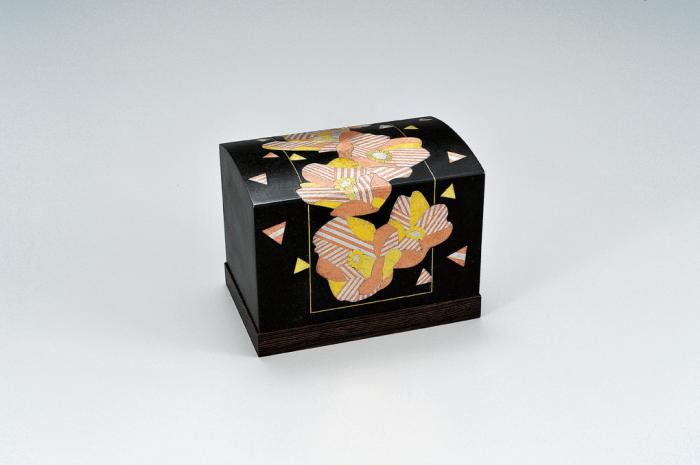 布目象嵌鉄箱「想華」