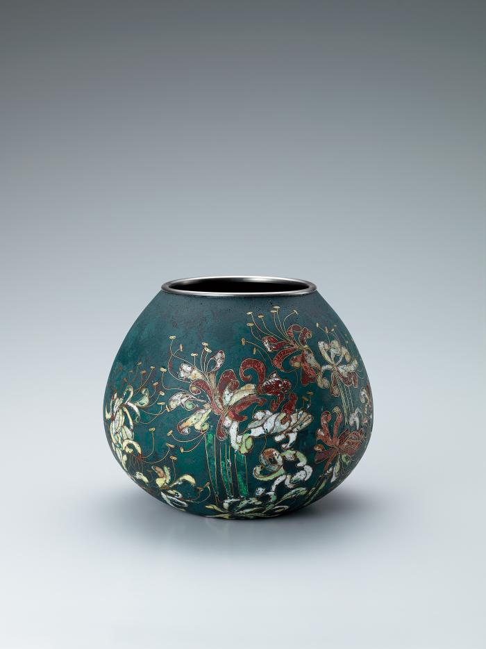 泥七宝壺「小秋」