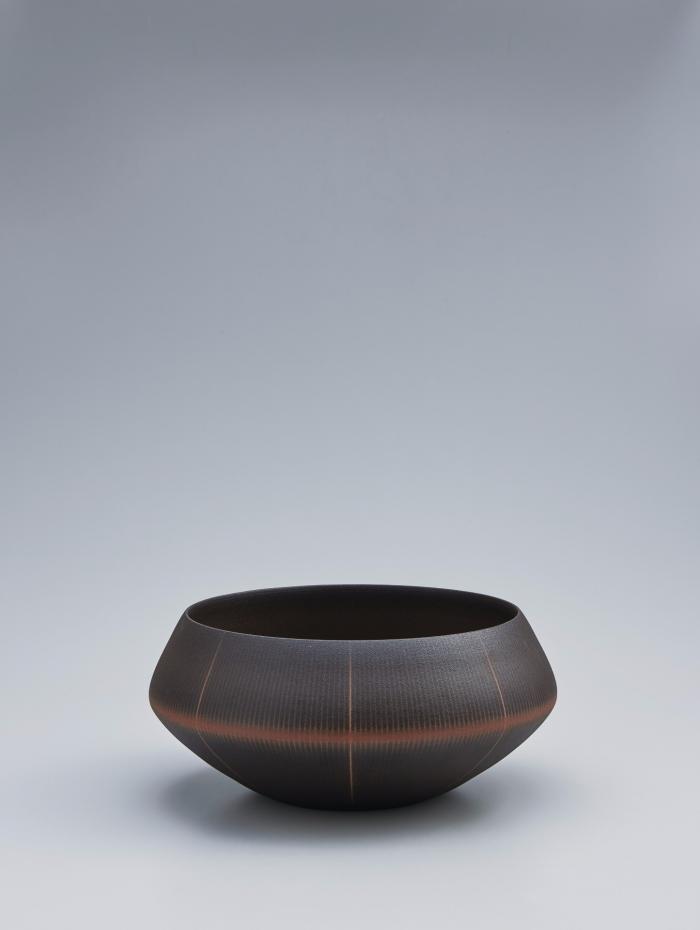 緋線文黒器