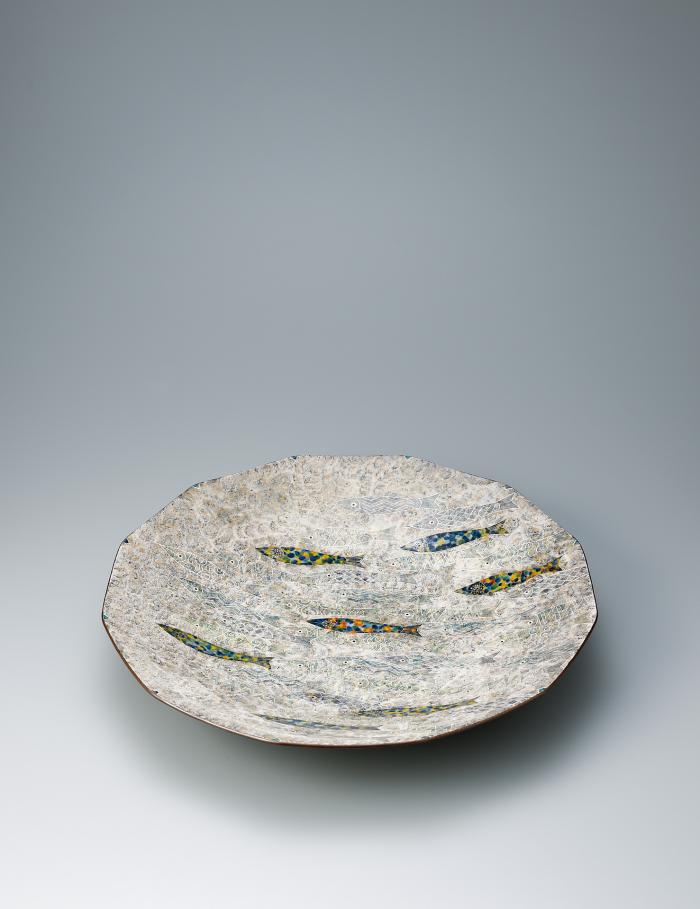 釉刻色絵金銀彩大皿