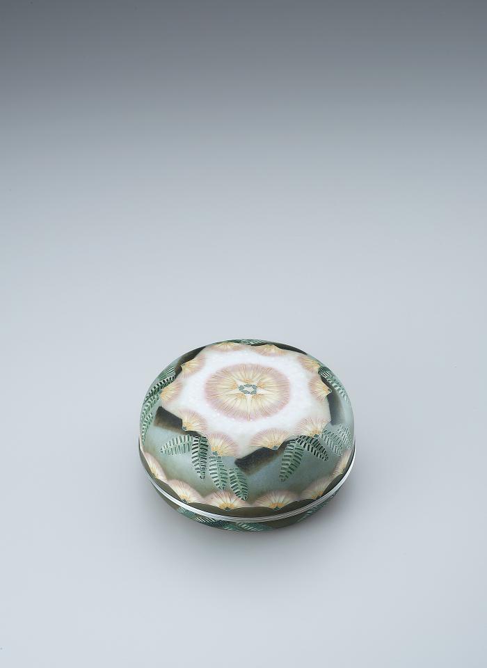 有線七宝合子「合歓の花」