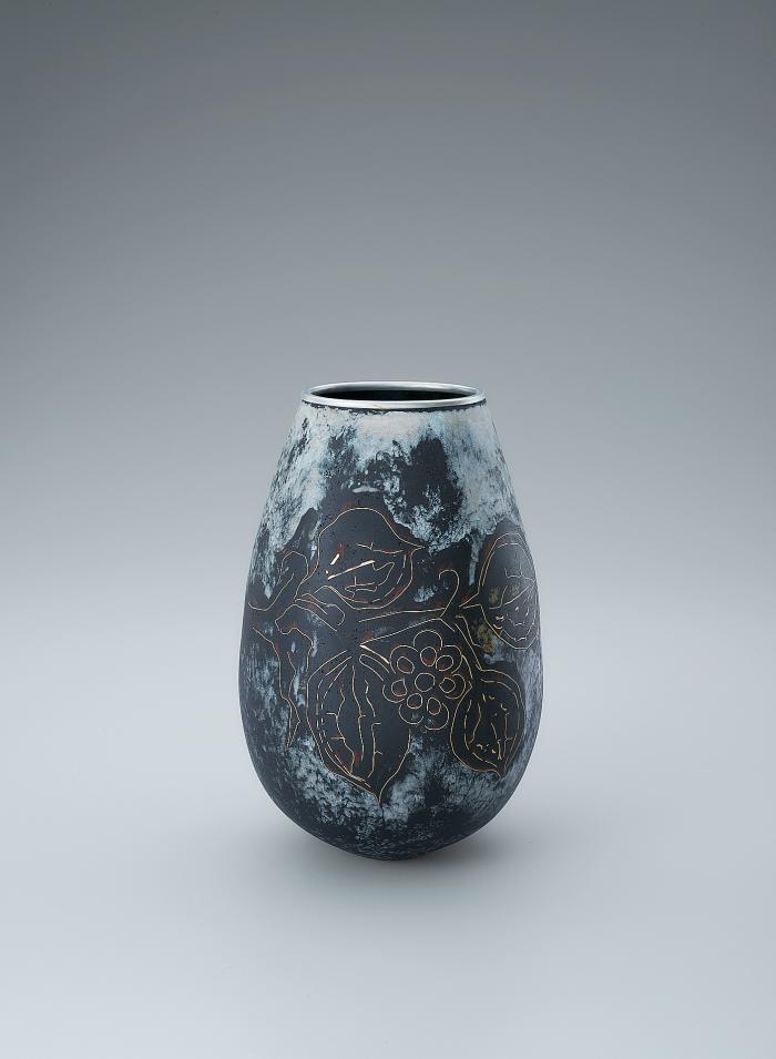 泥七宝花入「幻想」