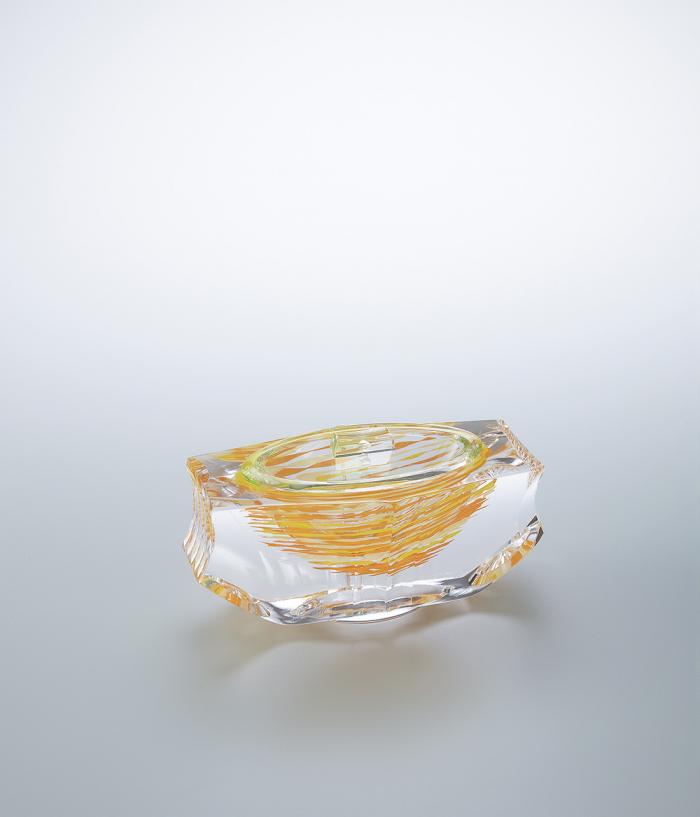 硝子蓋物