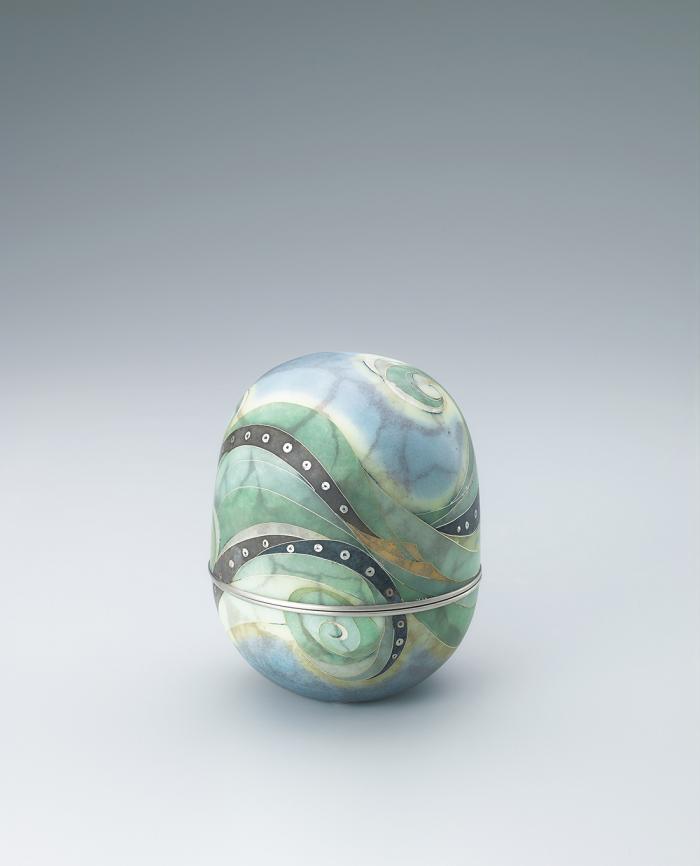 有線七宝蓋物「波流」