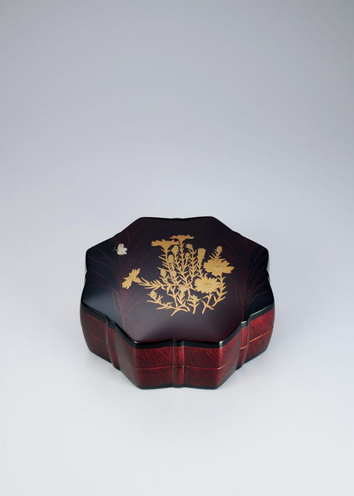 変塗蒔絵箱「友禅菊」