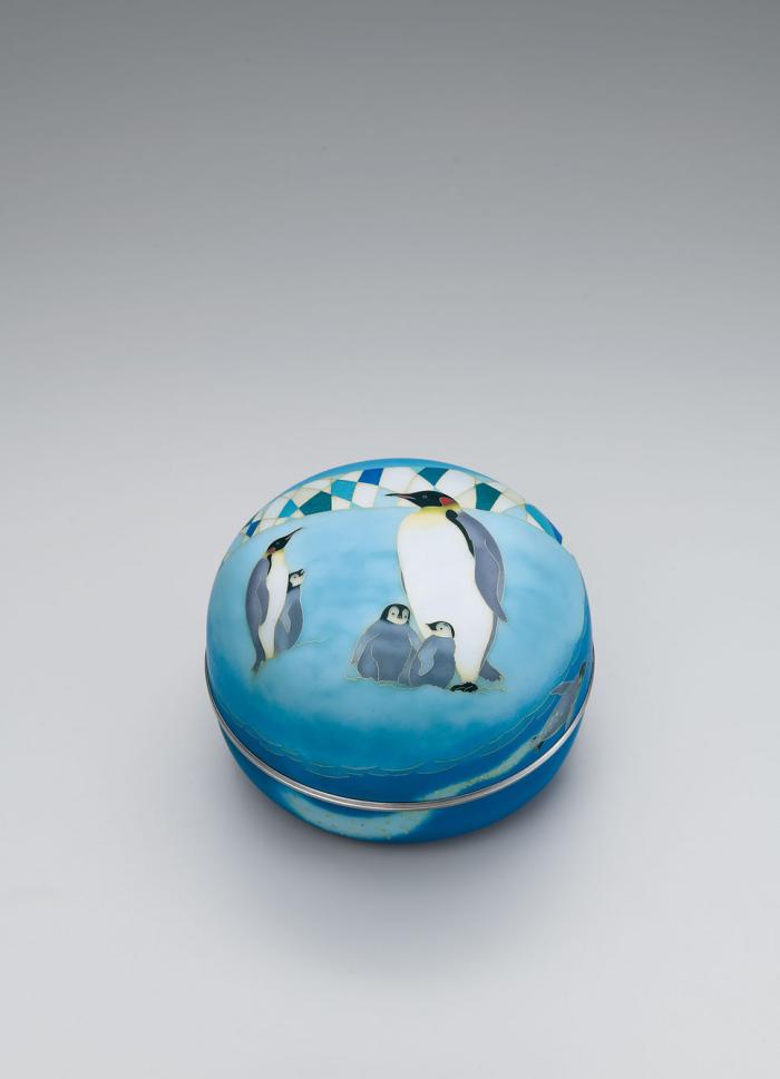 有線七宝合子「氷原の集い」