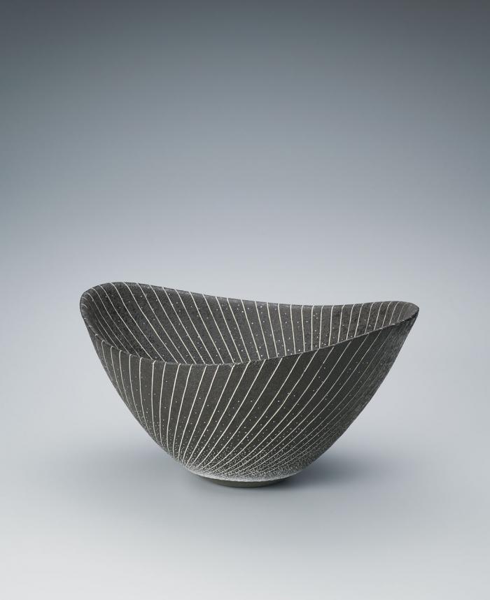 彩陶象嵌点描文鉢「夜の風」