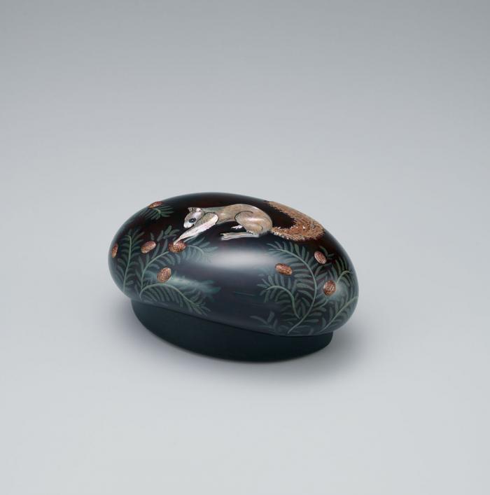 乾漆螺鈿小箱「森の中」