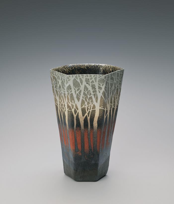 象嵌釉彩樹林文六角花瓶