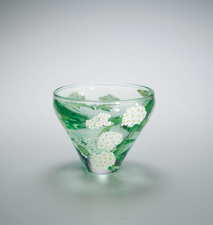 エナメル彩色器「小手毬」
