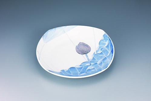 蓮文大皿