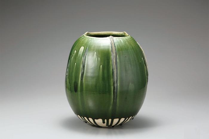 織部壺