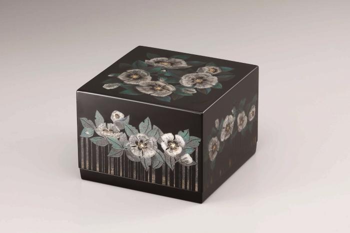 沈金漆箱「夏椿」