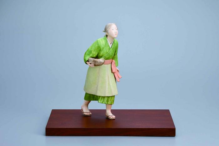 桐塑紙貼「朝市」
