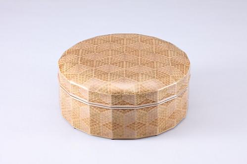 蒔絵忍草文菓子器