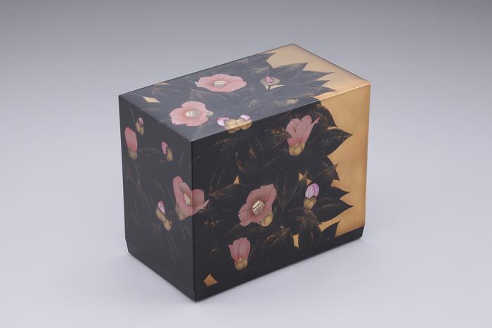 蒔絵箱「凛花」