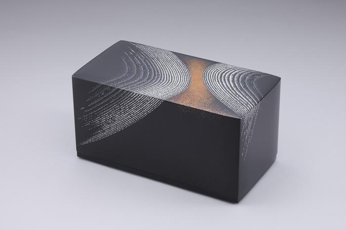 卵殻蒔絵箱「汀」