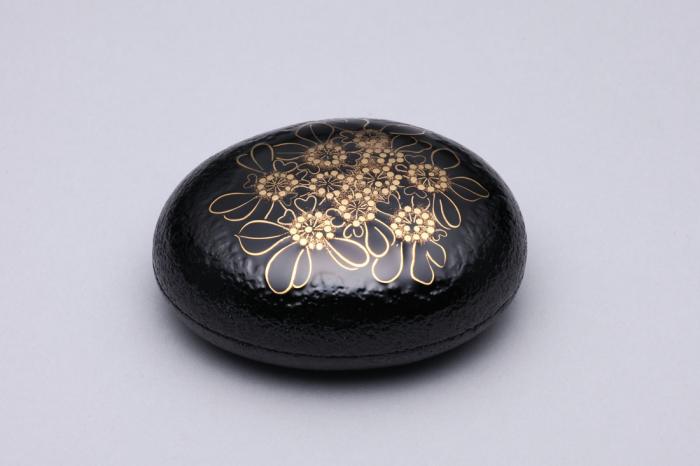 平文礫香合