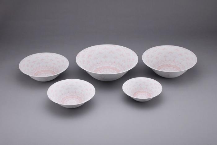 焼締銀彩紅下絵入子鉢