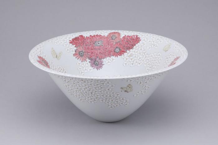 飾り鉢　（花尽し絵図）