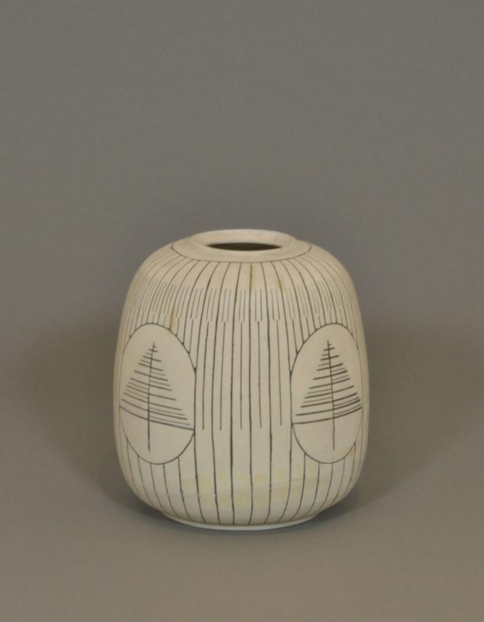 線紋花器
