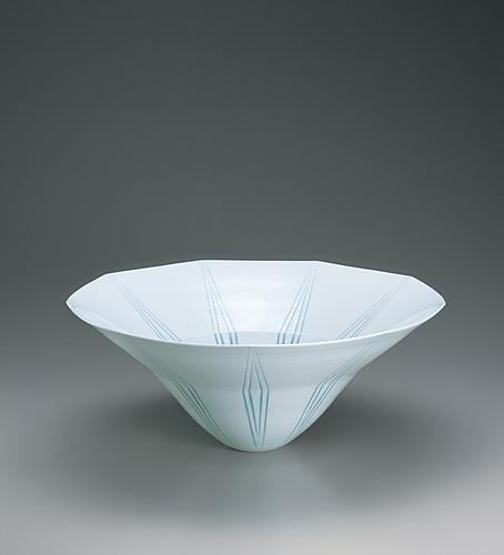 釉象嵌刻文鉢