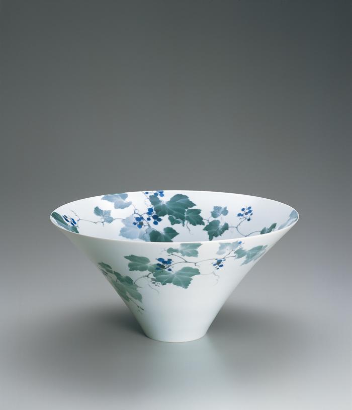 染付鉢「野葡萄」