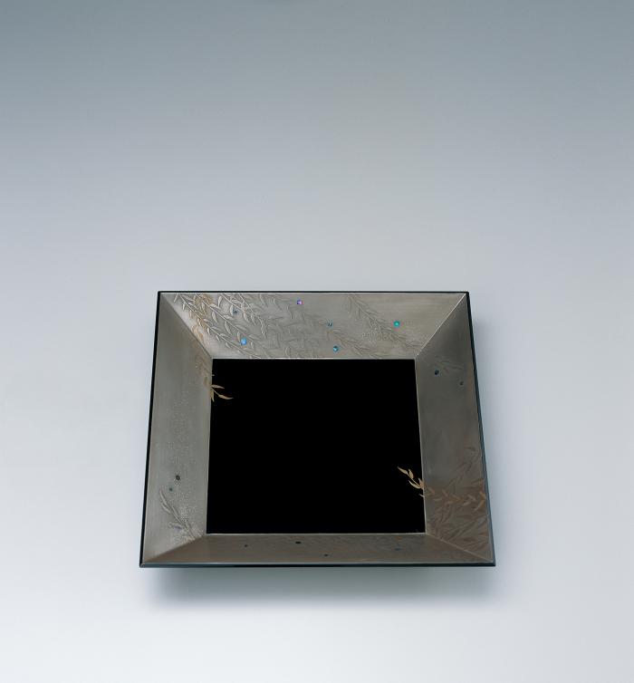 蒔絵四方盆「揺蕩う」