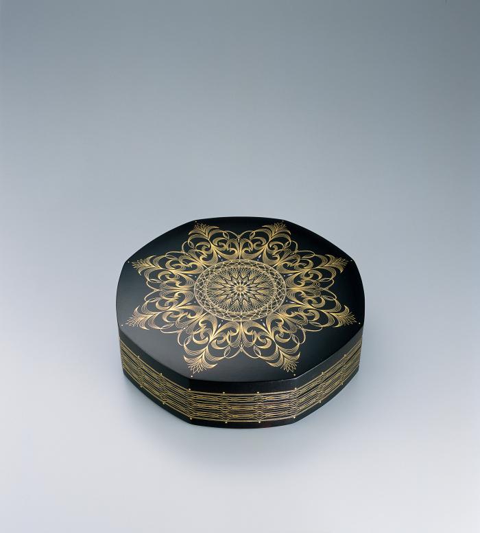 截金飾筥「夢想花」