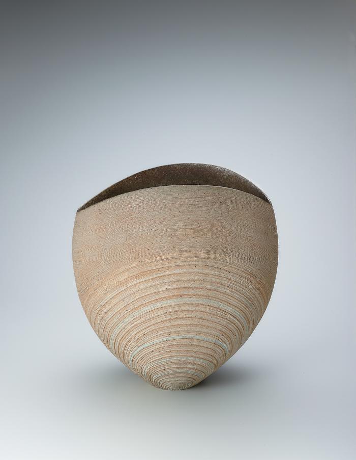 彩紋積層ノ器「水ノ記憶」