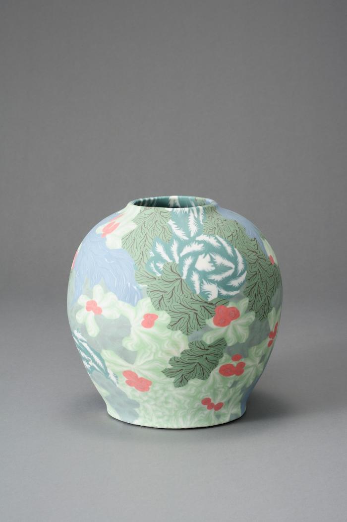 磁器練り込み壷「緑風」