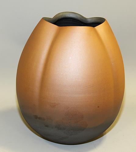 鉄茜花器