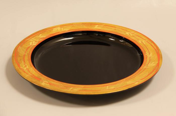 乾漆沈金盆「晩秋」