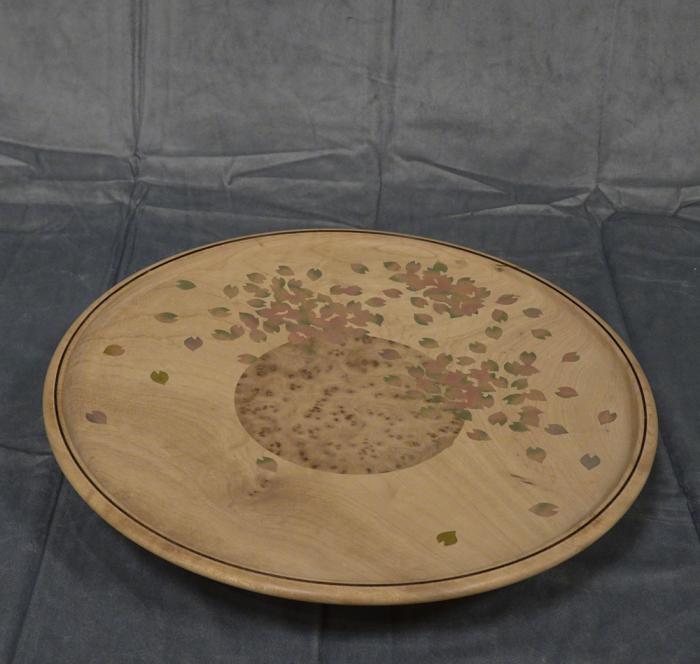 楠造木地蒔絵盛器　桜