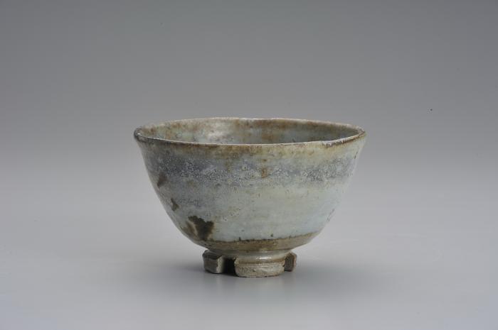 灰被割高台茶盌