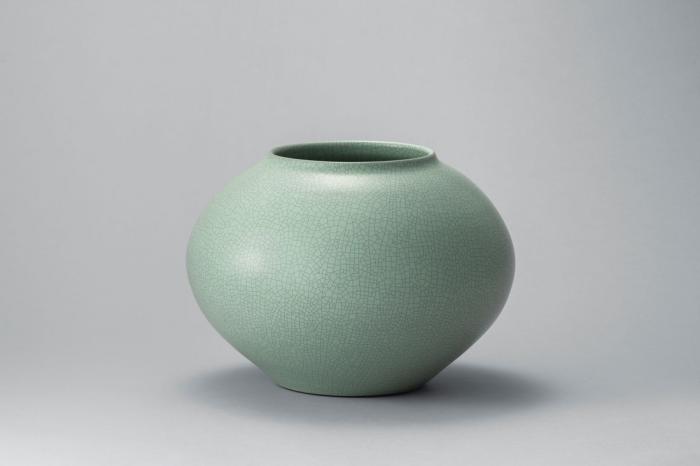 中野青瓷壺