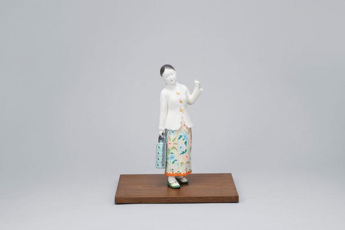 陶彫彩色「陽春」