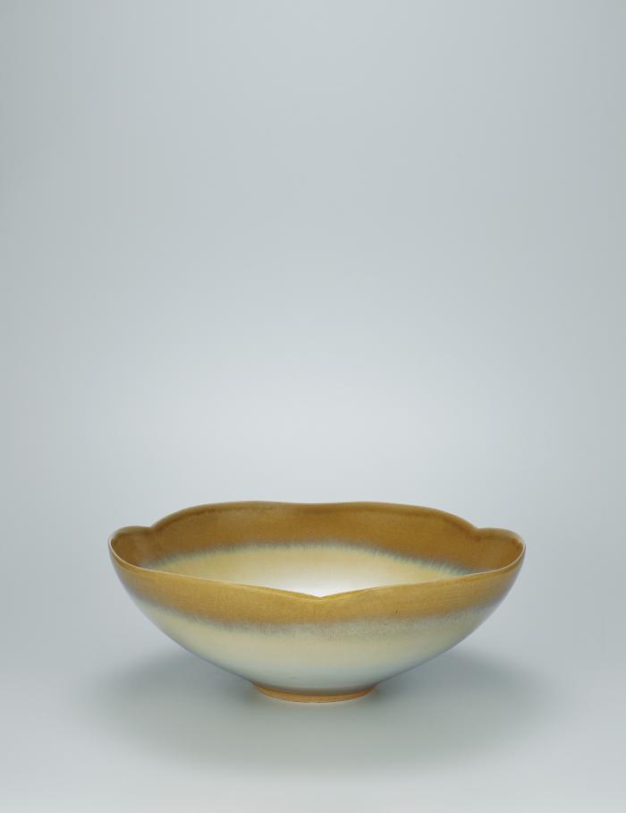 萩流白釉鉢