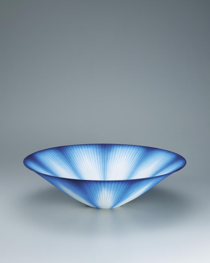 青彩線象嵌鉢