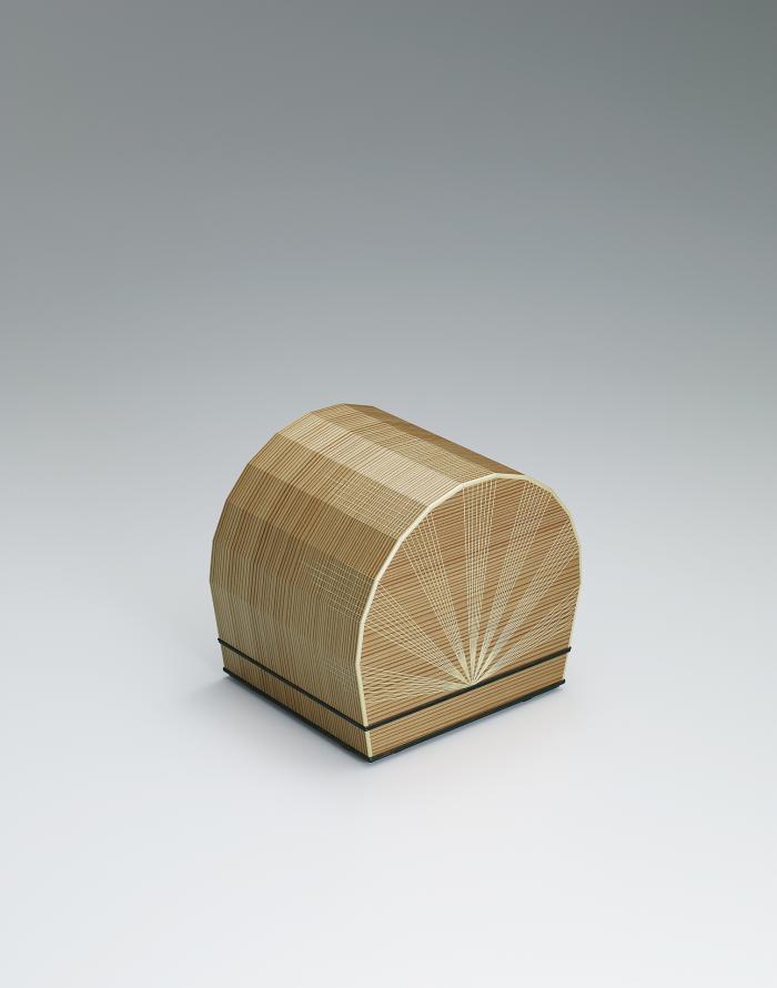 能代杉挽曲造木象嵌飾箱