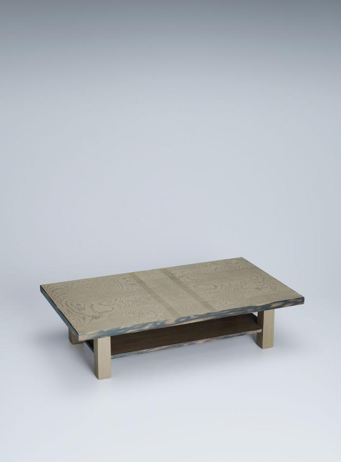 神代杉柾目造板目象嵌二段卓