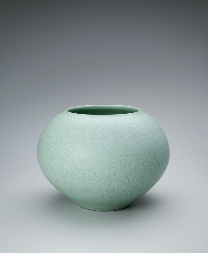 中野青瓷壺