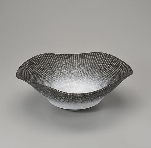 彩陶象嵌鉢
